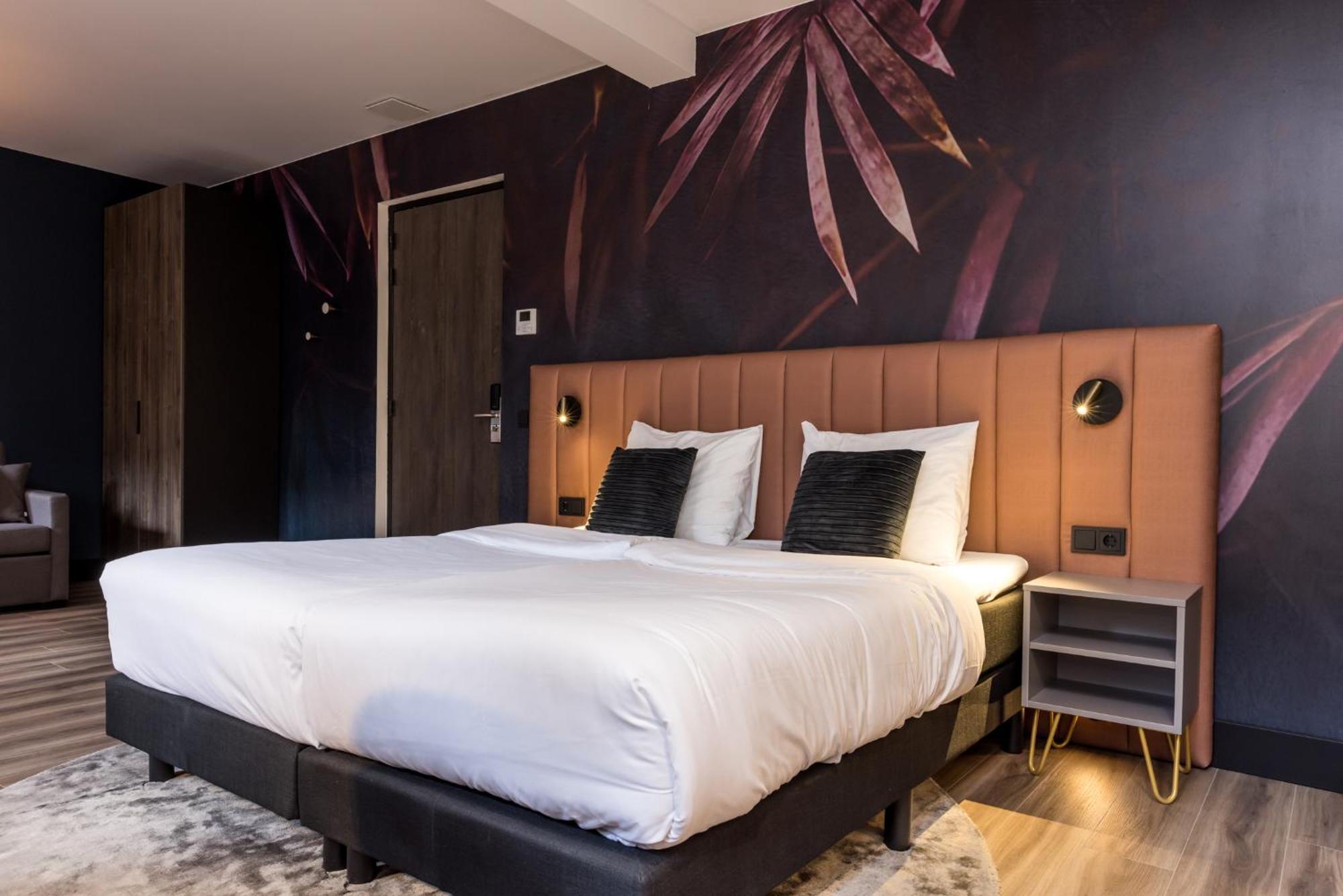MERICI Hotel Sittard Esterno foto