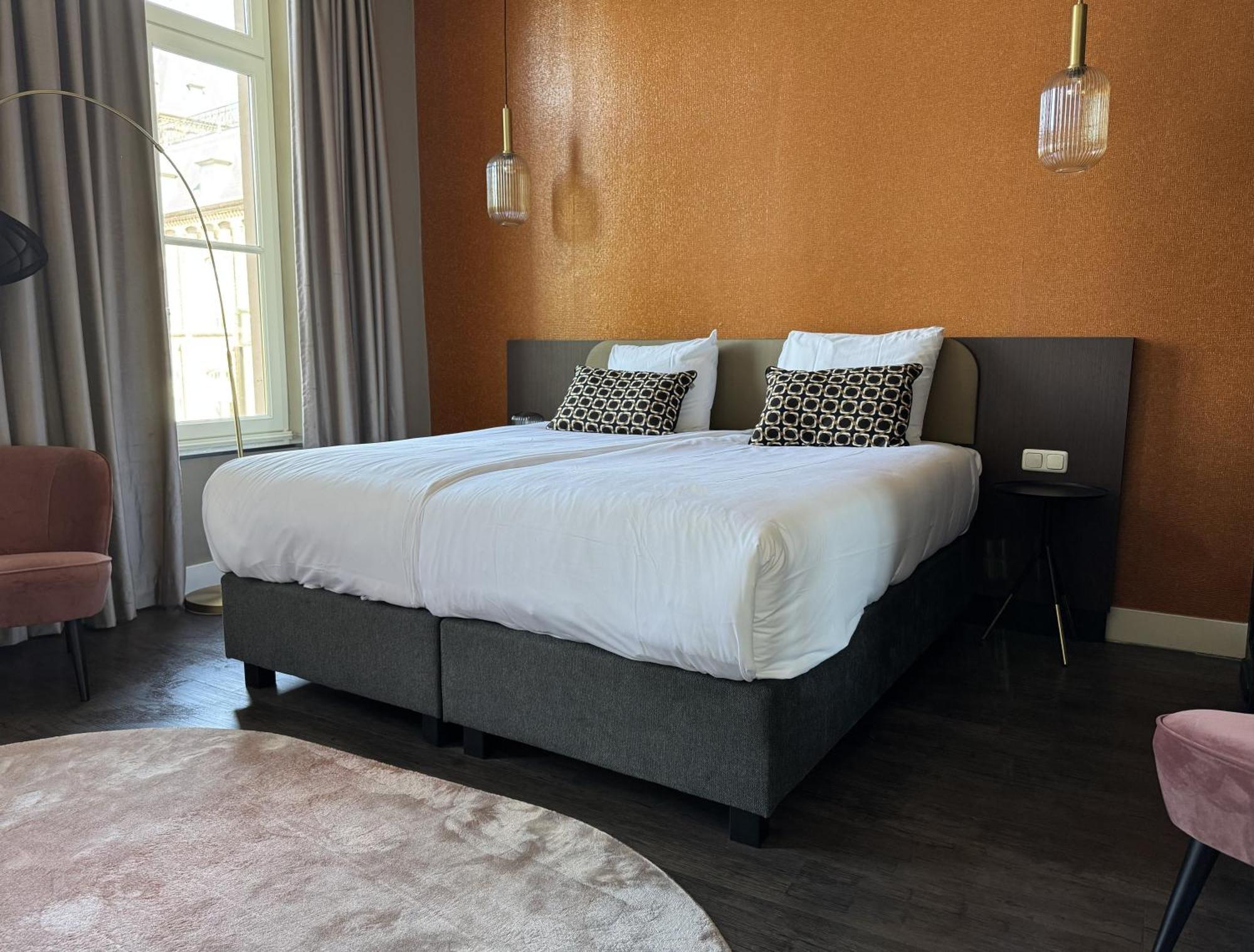 MERICI Hotel Sittard Esterno foto